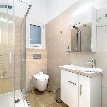 Апартаменты Urban Luxury On A Quiet Street In The Center Of Афины Экстерьер фото