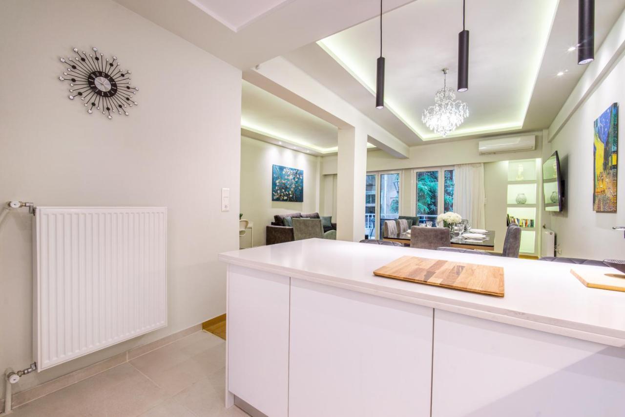 Апартаменты Urban Luxury On A Quiet Street In The Center Of *