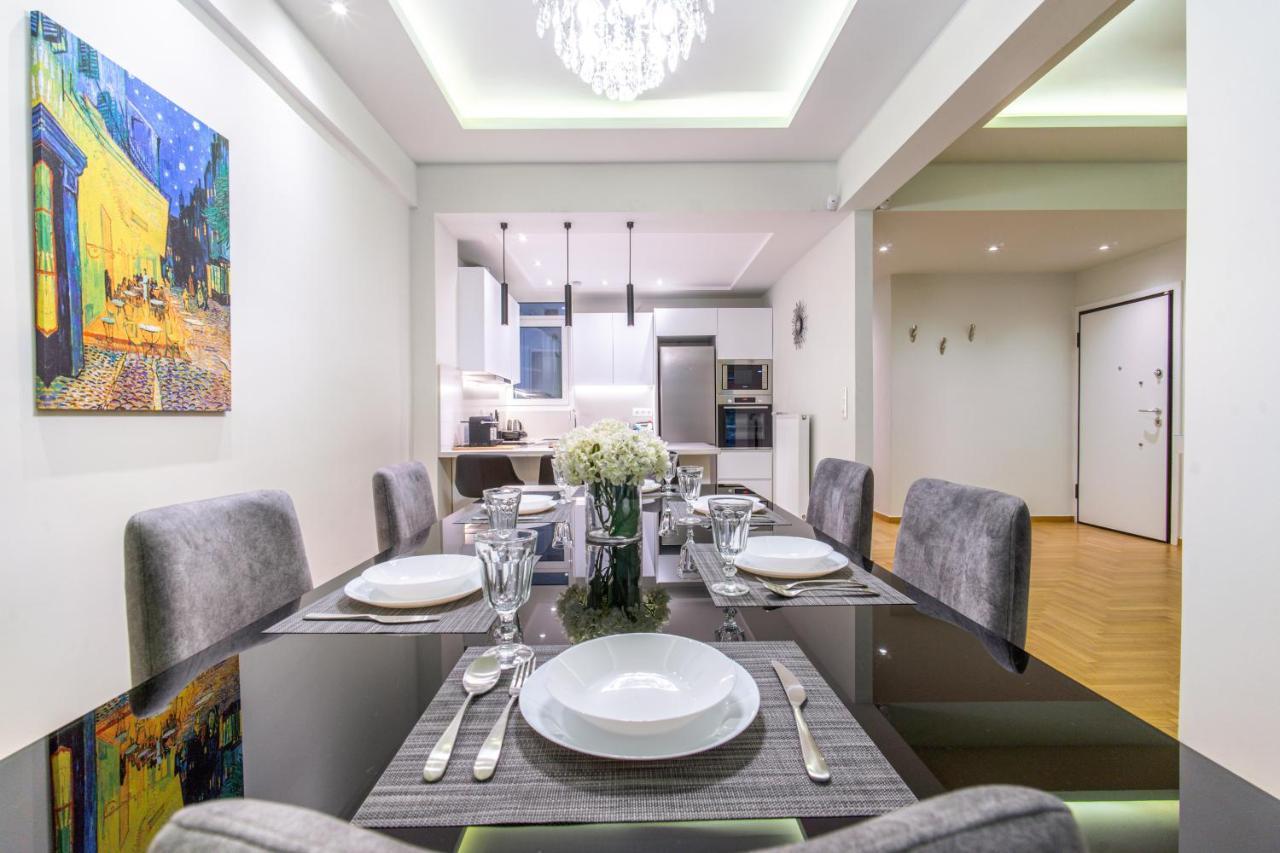 Urban Luxury On A Quiet Street In The Center Of Апартаменты *